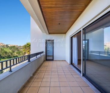 3 room luxury Flat for rent in Belas Clube de Campo (Belas), Sintra... - Photo 4