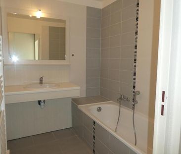 Location Appartement 2 pièces 48m² FREJUS 83600 - Photo 4