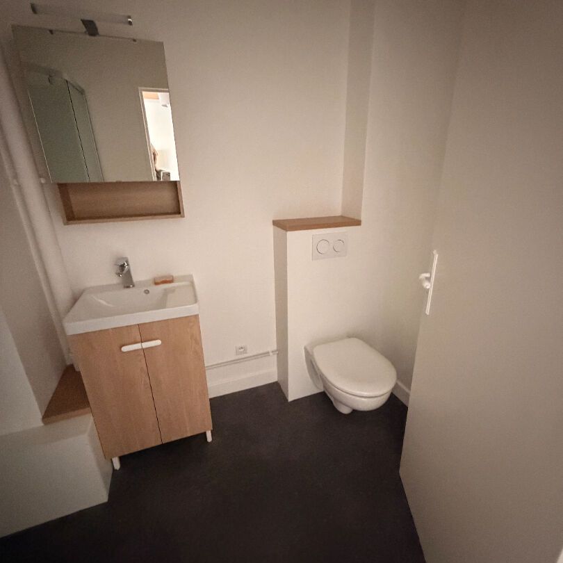 Location Appartement 1 pièce 25m² - Photo 1