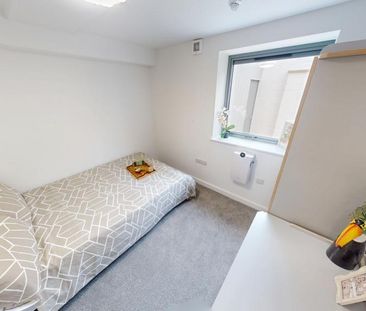 3 bedroom apartment to rent - Photo 3