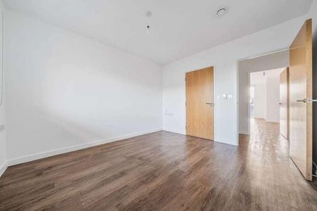 New Cross Road, New Cross, SE14 - Photo 2