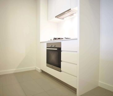 Chtswood Metro Residence - Spacious One Bedroom Apartment - Photo 4