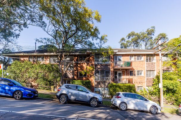 49 Bellevue Avenue, Greenwich NSW 2065 - Apartment For Rent | Domain - Photo 1