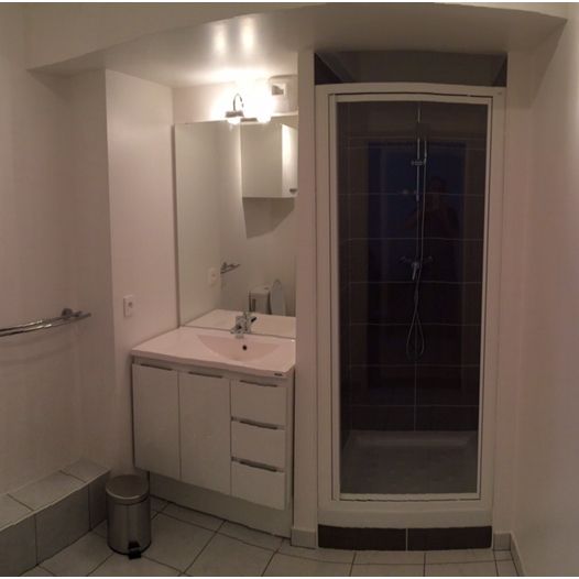 STUDIO VOISINS LE BRETONNEUX - 1 pièce(s) - 26.04 m2 - Photo 1