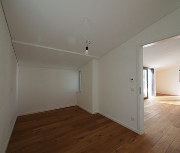 Moderne Neubauwohnung mit großen Fensterflächen – Senior Living - Foto 5