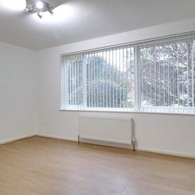 Barrington Court, Hutton, Brentwood, CM13 1AX, Property for rent - Photo 1