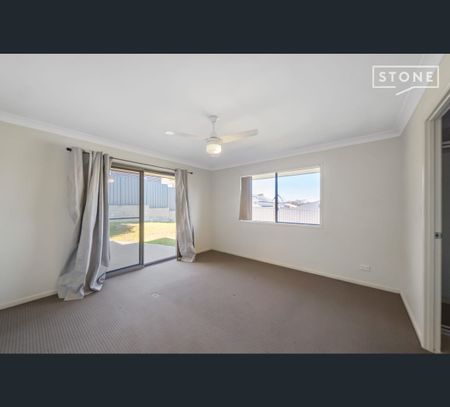 5 Bellona Chase, Cameron Park, NSW 2285 - Photo 3