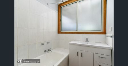 FOUR BEDROOM HOUSE - Photo 5