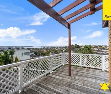 pacious Family Home with Endless Potential in Prime Location - Photo 1