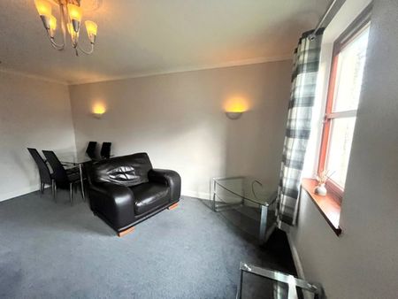 57 Hutcheon Low Place, AB21 9WL, Aberdeen - Photo 3