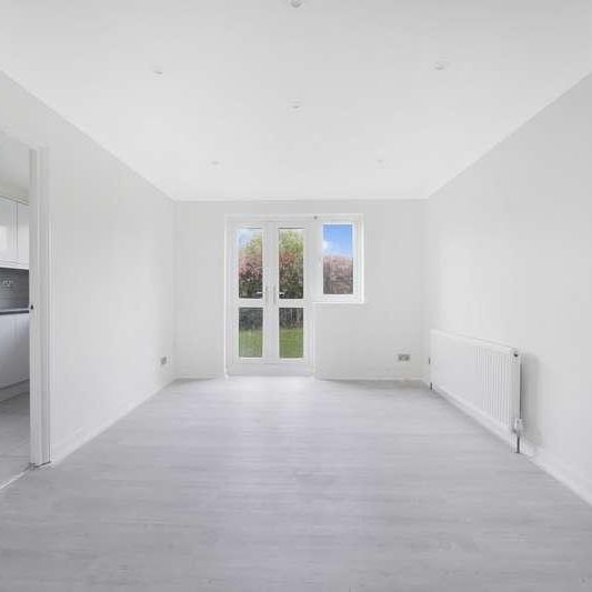 Shepherds Walk, Neasden, NW2 - Photo 1