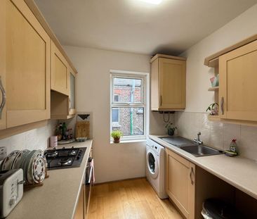 2 Bedroom Flat To Let - Photo 6