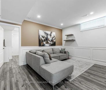 33 ST ANDREWS BOULEVARD - LOWER UNIT - Photo 3