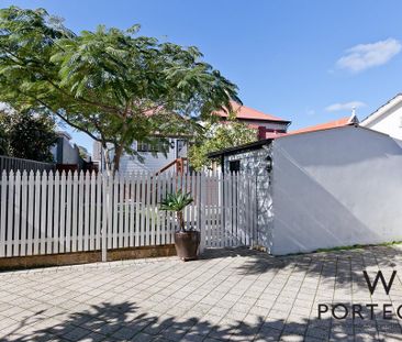 5 Foulkes Lane, Cottesloe WA 6011 - House For Rent | Domain - Photo 3