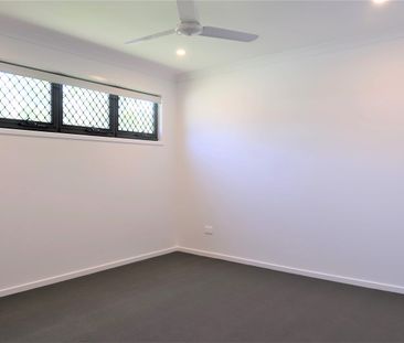 3 BEDROOM DUPLEX - Photo 4