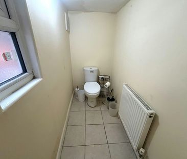 Apartment to rent on - Photo 4