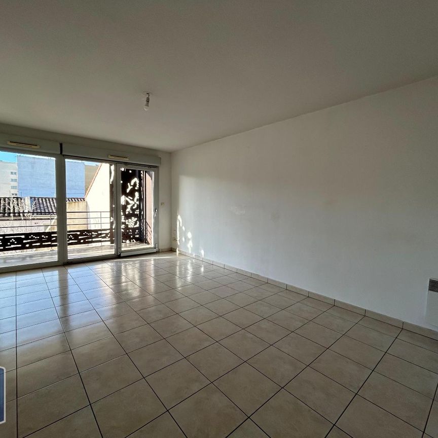 Location Appartement 3 pièces 64m² NARBONNE 11100 - Photo 1
