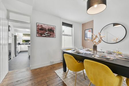 Pulteney Road (South) - Photo 3