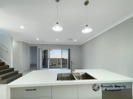 6 Brushworth Drive, Edgeworth - Photo 3