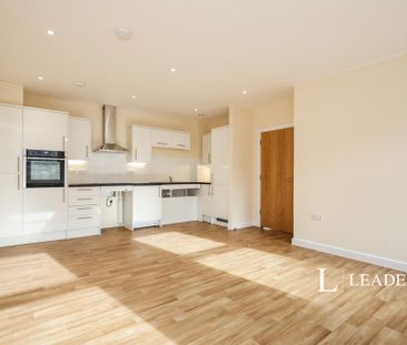 1 bedroom flat to rent - Photo 6