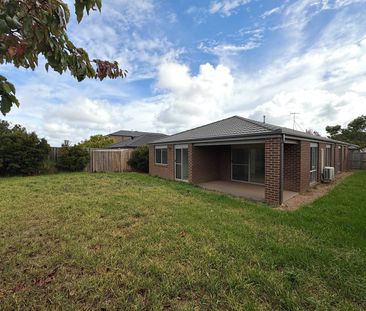 Contemporary Comfort in Curlewis - Photo 3