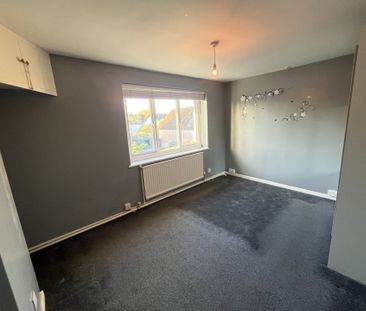 St.PetersLane, Bickenhill, SOLIHULL - Photo 5