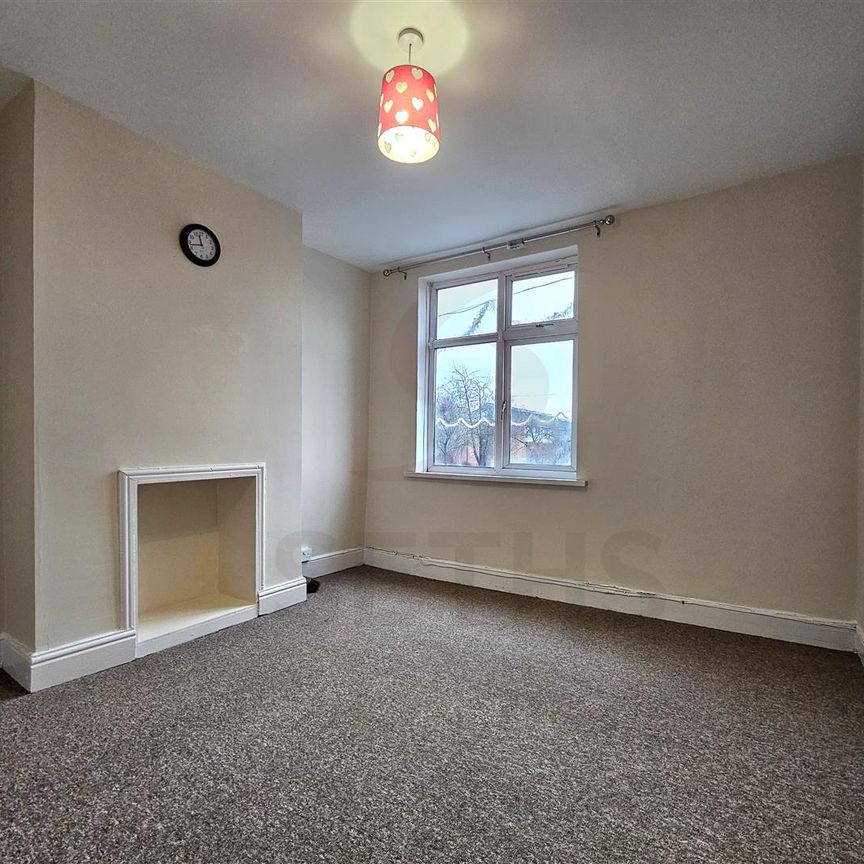 Belgrave Road, LE4, Leicester - Photo 1