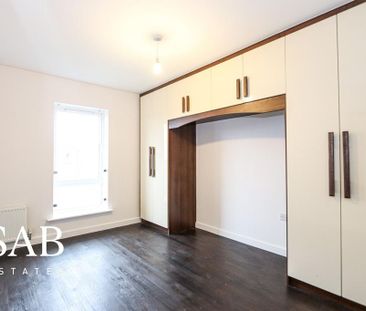 3 bedroom apartment to rent - Photo 2