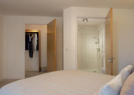 1 bedroom retirement property to rent - Photo 5