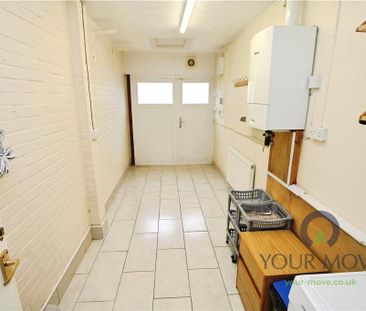 3 bedroom semi-detached house to rent - Photo 5