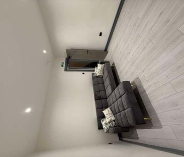 Bed Luxury Apartment - Birkin Avenue, NG7 - Photo 1