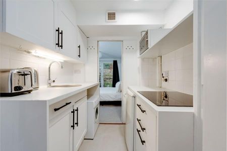 1 bedroom apartment to rent - Photo 5