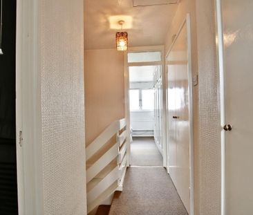 3 bedroom townhouse to rent - Photo 4