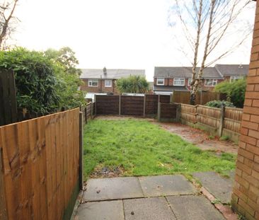 3 bedroom terraced house to rent - Photo 6