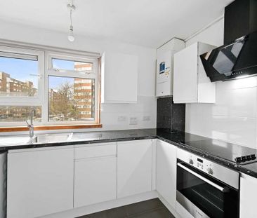 3 bedroom flat to rent - Photo 2