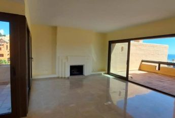 Ático de alquiler en San Luis de Sabinillas