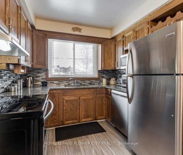 For Lease - 1085 Mary Street, Oshawa, Ontario - Photo 6