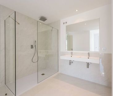 Luxury penthouse for rent in Marbella, Spain - Photo 6