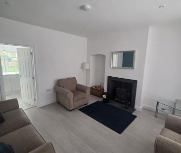 4 bedroom property to rent - Photo 1