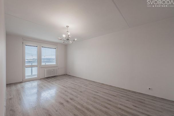 Pronájem bytu 2+1 72 m² - Fotografie 1