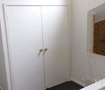 6/14 Hakea Street, Queanbeyan NSW 2620 - Townhouse For Rent | Domain - Photo 5