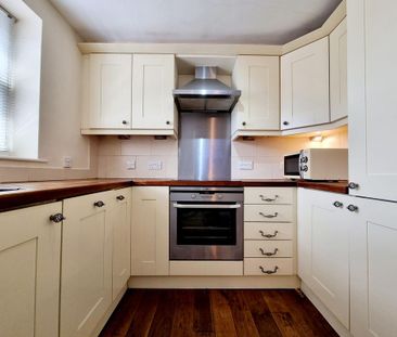 2 bedroom apartment to rent - Photo 6