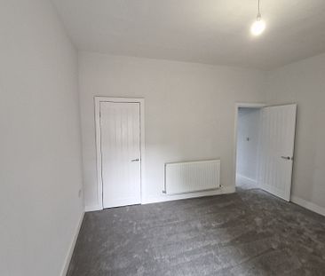 To Let – Dove Hill, Royston, Barnsley - Photo 2