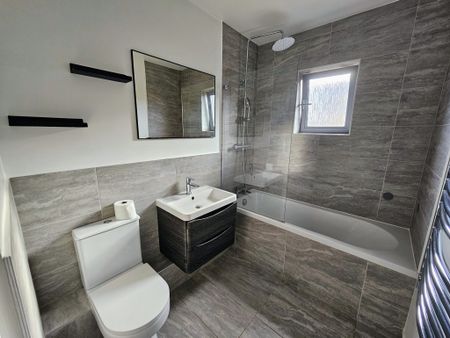 Bright & Quiet Flat in Ideal Location in Bracknell - Photo 5