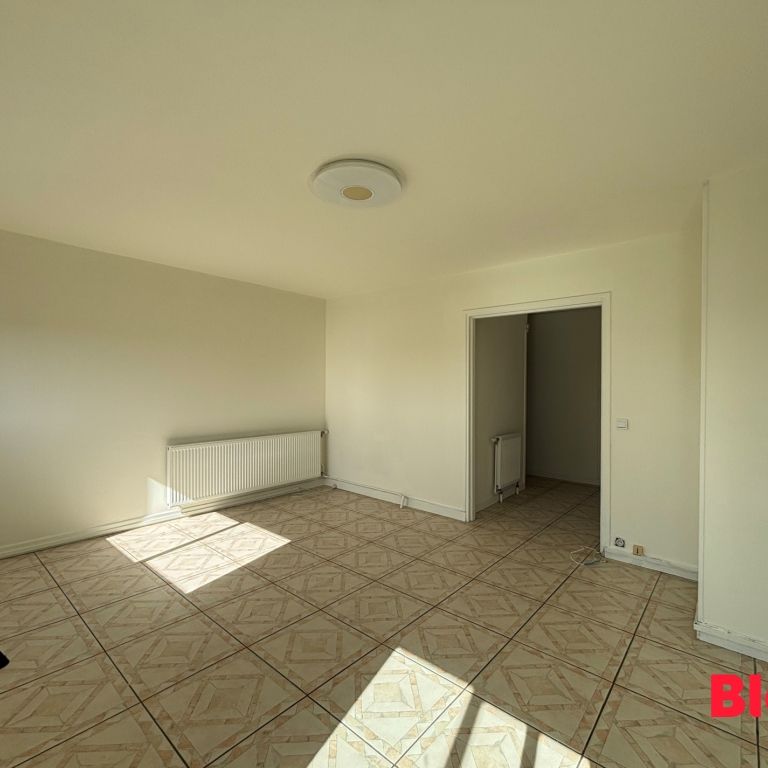 Location Appartement 4 pièces 79m² BREST 29200 - Photo 1