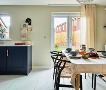 3 bedroom end of terrace house to rent - Photo 4