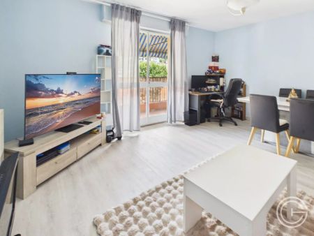 Location Appartement 2 pièces 55m² MENTON 06500 - Photo 4