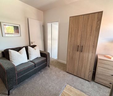 ✨ En-Suite Rooms w/ Kitchenettes | Bills Inc. 💡 Room 1 - Photo 1