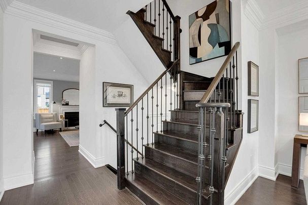 For Lease - 21 Kettle Valley Trail, King, Ontario - Photo 1