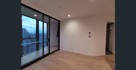 Aurora 1 Bedroom Apartment - Photo 4